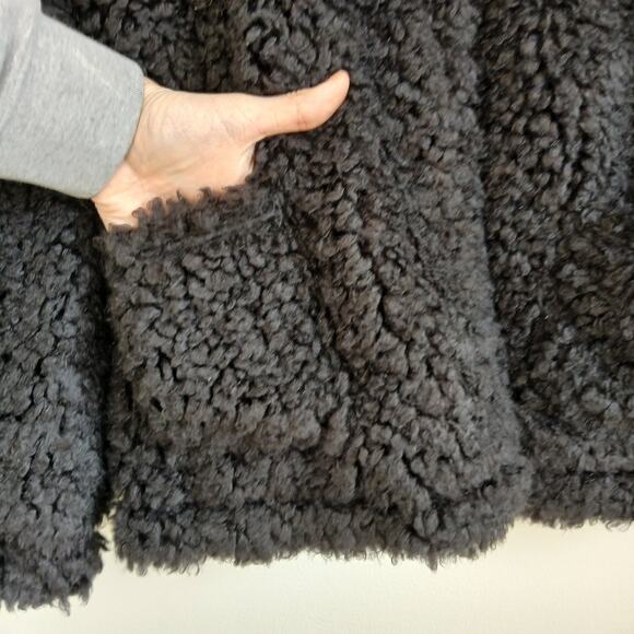 Bishop and Young | Elsie | Faux Fur | Jacket Black | Size Medium NWT - Picture 6 of 7